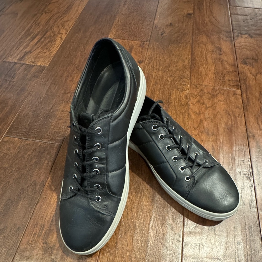 ECCO Shoes